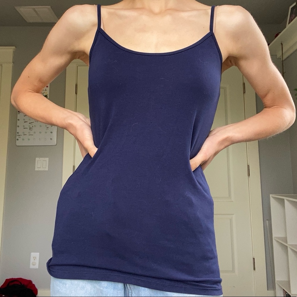 Tank top - Picture 2 of 3